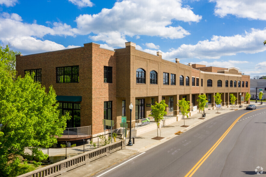 99 E Main St, Franklin, TN for lease - Building Photo - Image 1 of 15