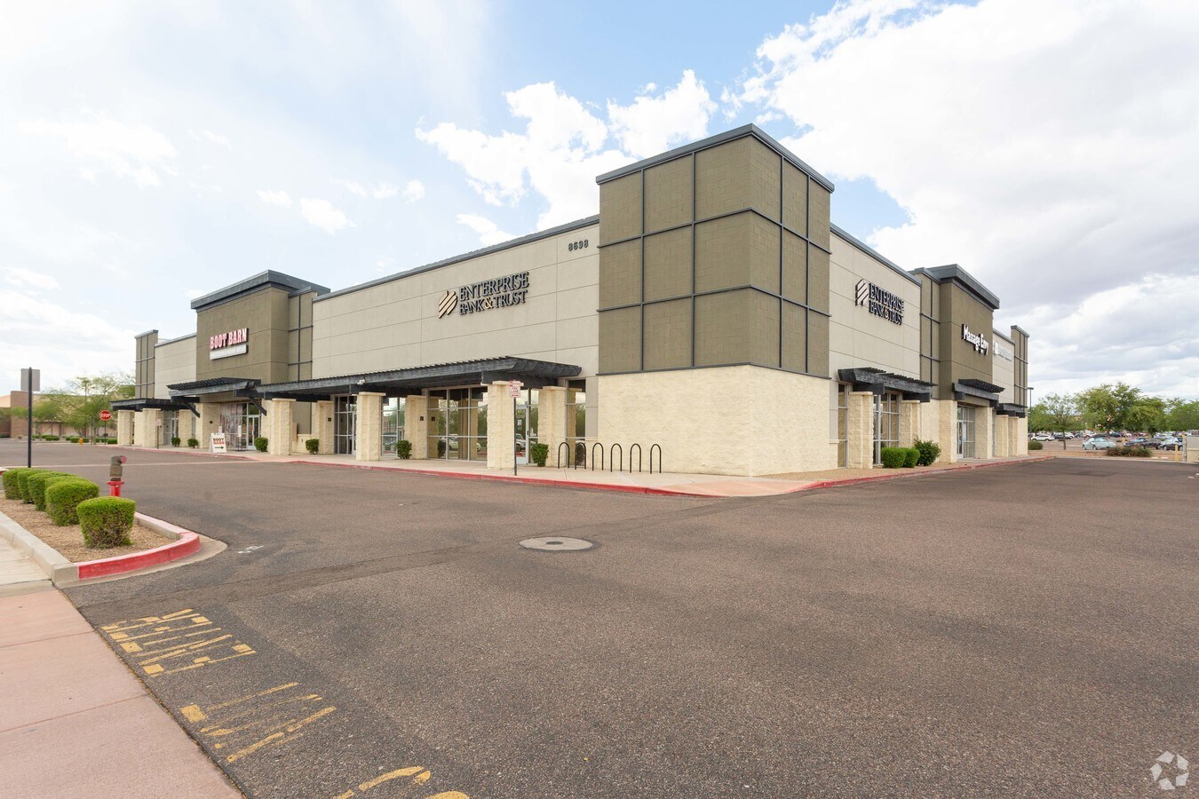 8698 E Raintree Dr, Scottsdale, AZ 85260