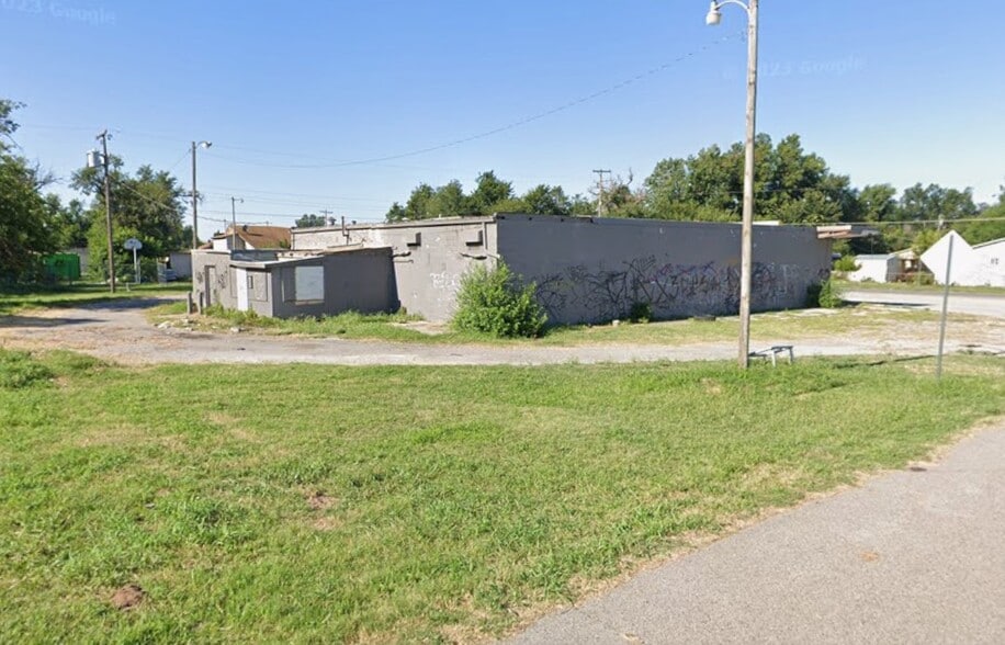 1700 S McKinley Ave, Oklahoma City, OK for sale - Building Photo - Image 2 of 2