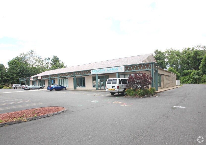 251 W Main St, Branford, CT for sale - Primary Photo - Image 1 of 1