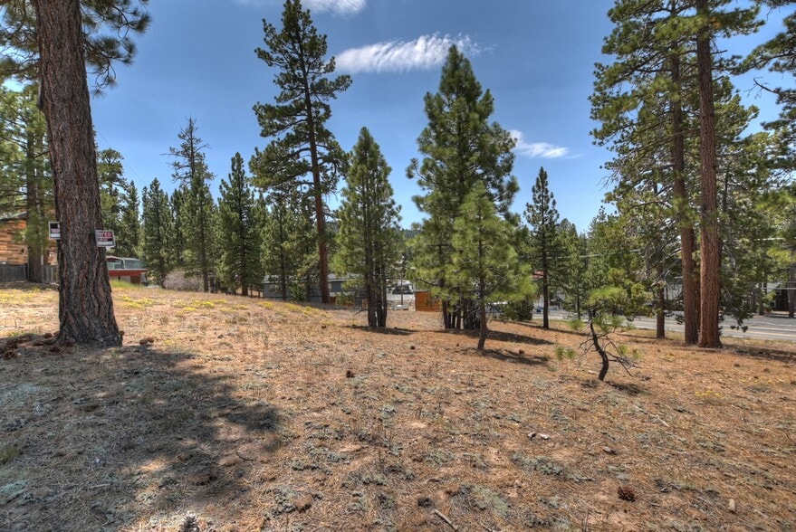 0 Big Bear (No Address) blvd, Big Bear Lake, CA for sale - Building Photo - Image 2 of 17