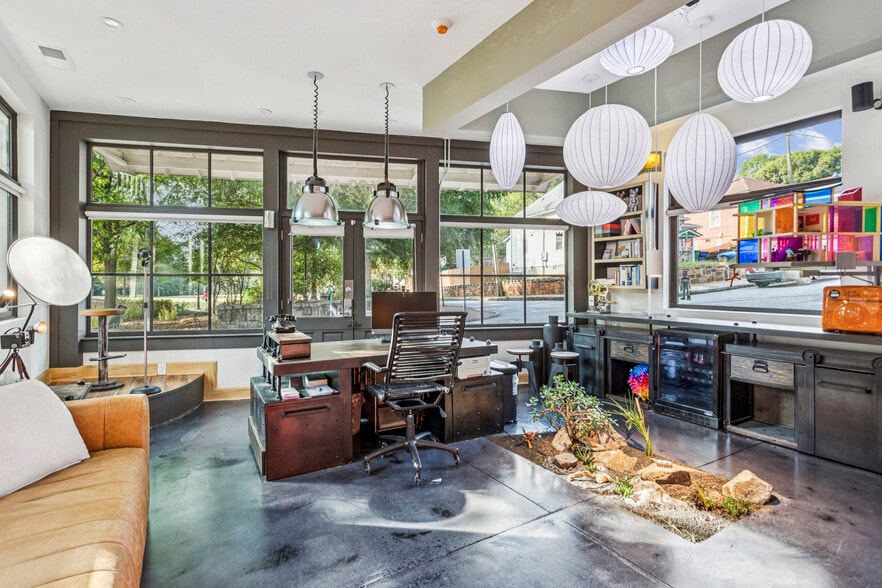 692 Kirkwood Ave SE, Atlanta, GA for sale - Building Photo - Image 2 of 56