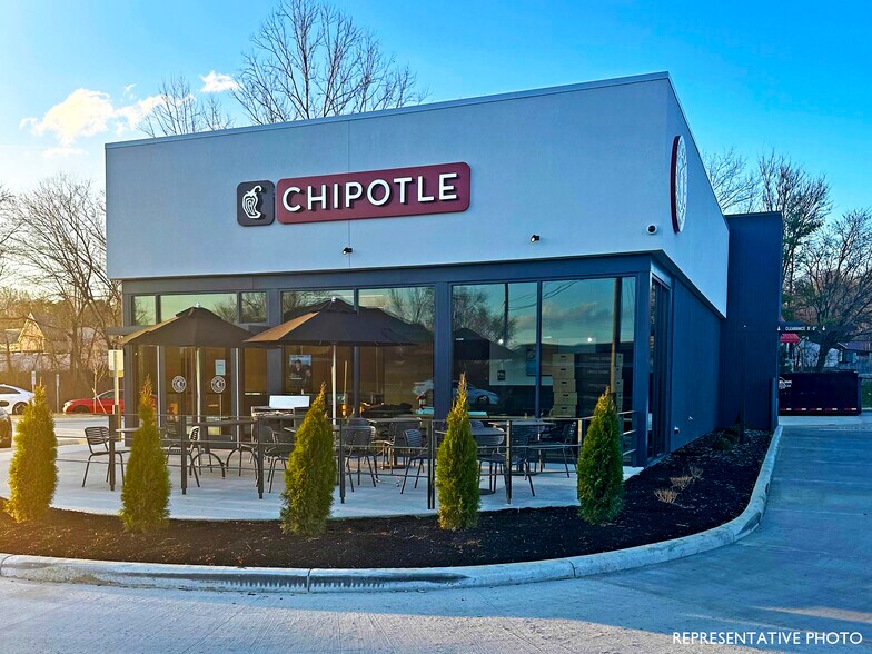 8116 Upland Bnd, Camby, IN 46113