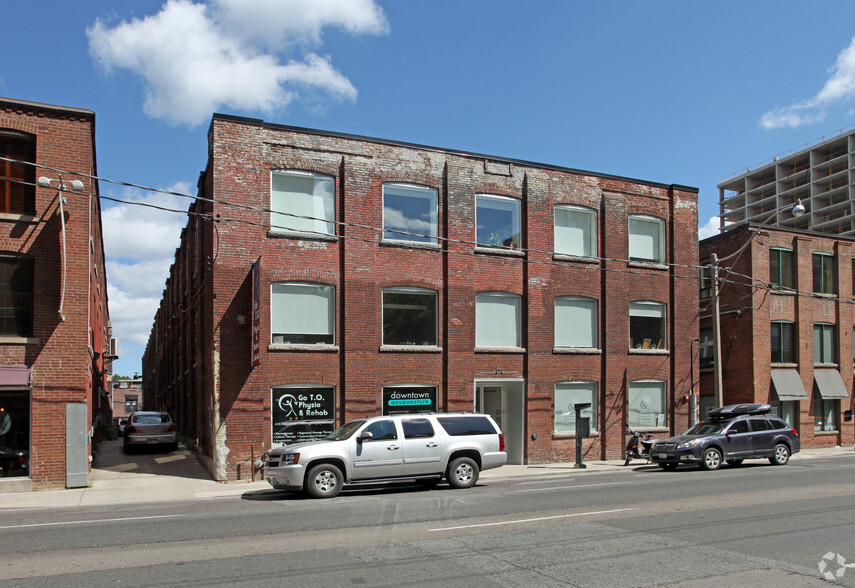 272 Richmond St E, Toronto, ON for sale - Primary Photo - Image 1 of 3