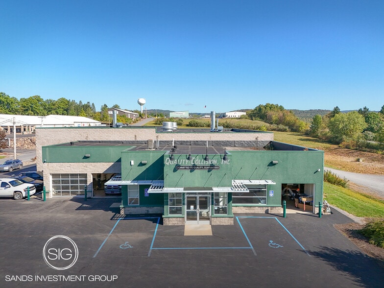 28 Grey Fox Dr, Montoursville, PA for sale - Building Photo - Image 1 of 5