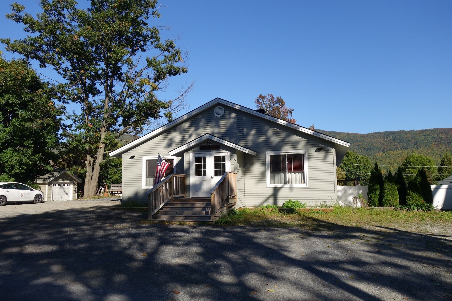 333 Cleverdale Rd, Queensbury, NY for sale Primary Photo- Image 1 of 1