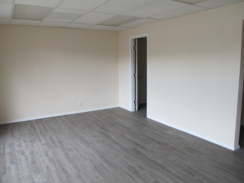 1238 SE Gideon St, Portland, OR for lease - Other - Image 2 of 3