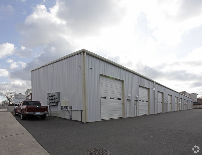 109 Hamilton Ave, Stamford, CT for sale - Building Photo - Image 1 of 1