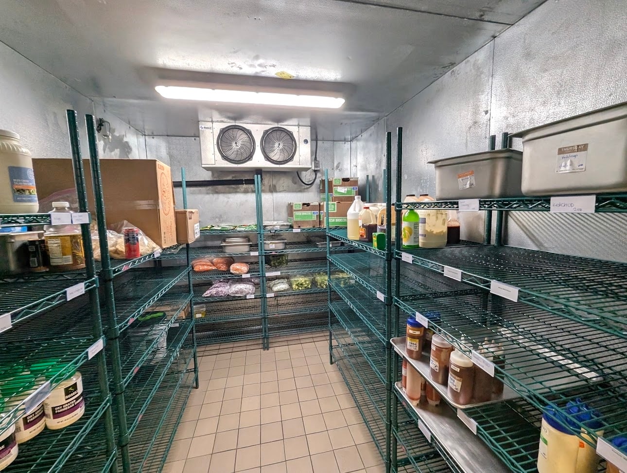 1100 Fair Oaks Ave, South Pasadena, CA for lease Interior Photo- Image 1 of 5