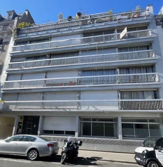 24 Avenue Villemain, Paris for sale - Building Photo - Image 1 of 32