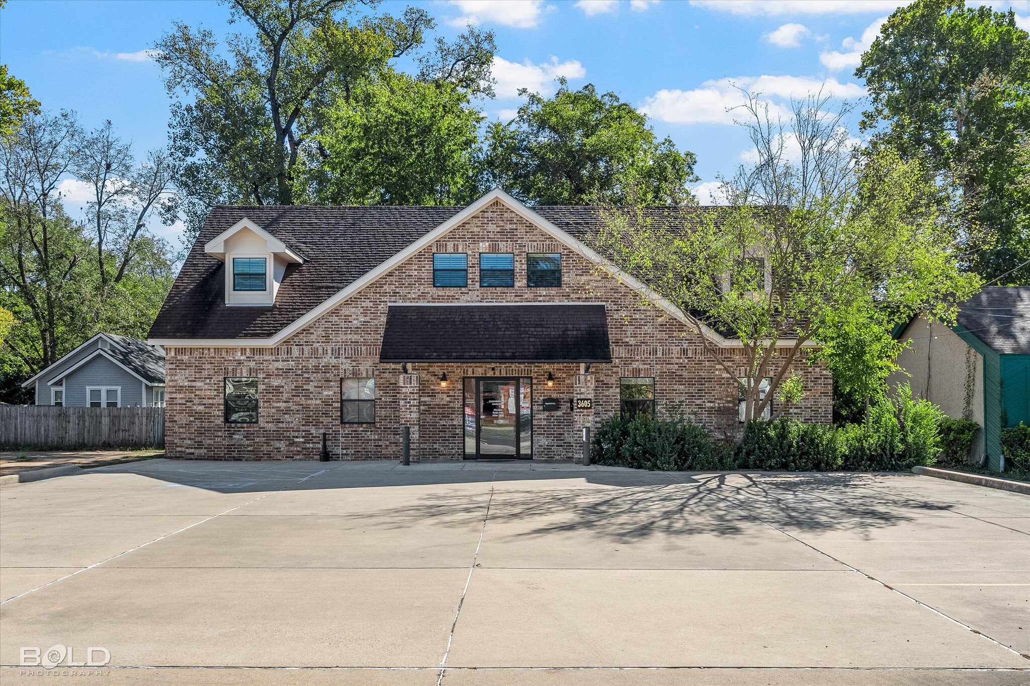 3605 Youree Dr, Shreveport, LA for sale Building Photo- Image 1 of 43