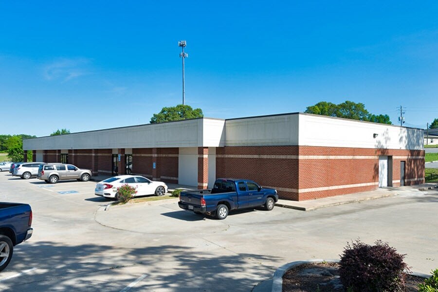 101 Prince St, Warner Robins, GA for lease Building Photo- Image 1 of 6