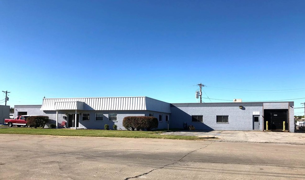 1741 Rudder Industrial Park Dr, Fenton, MO 63026 | LoopNet