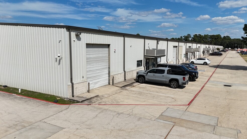 25275 Budde Rd, Spring, TX for lease - Building Photo - Image 1 of 20