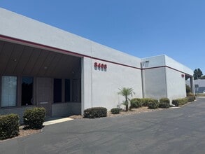 3401-3419 W MacArthur Blvd, Santa Ana, CA for lease Interior Photo- Image 1 of 3