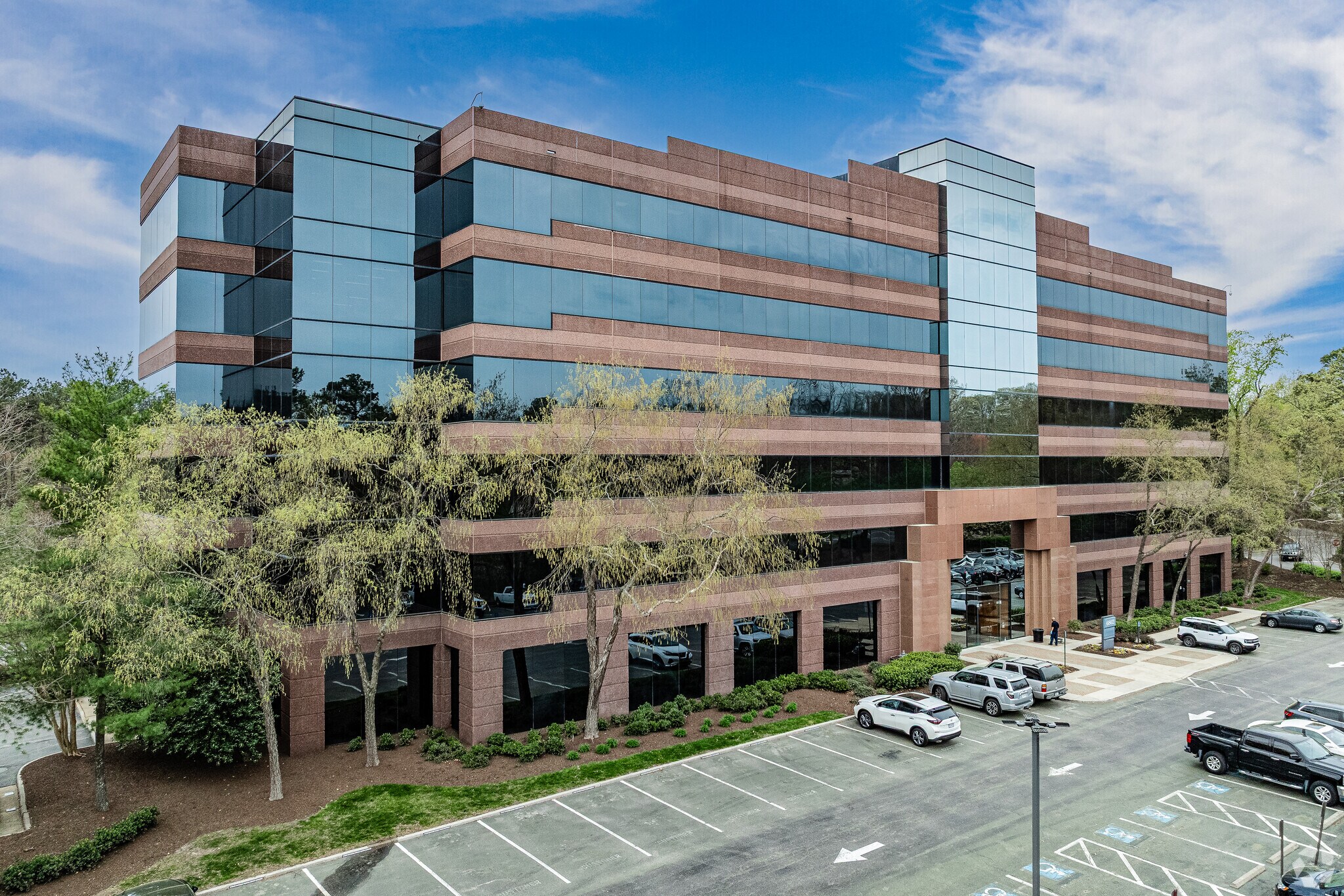 6802 Paragon Pl, Richmond, VA for lease Building Photo- Image 1 of 11