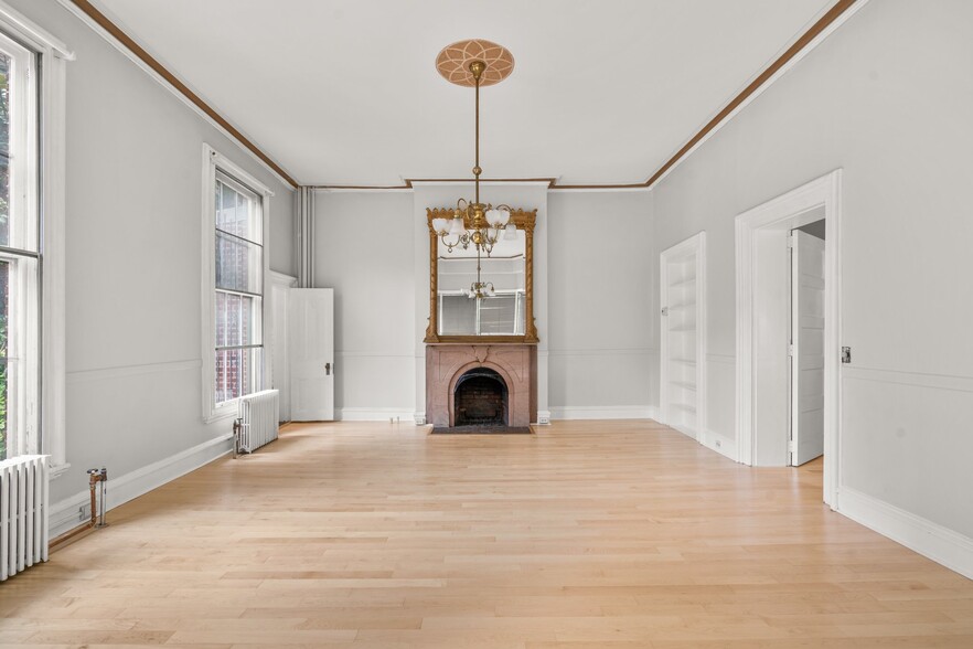 505 Cathedral St, Baltimore, MD for lease - Interior Photo - Image 1 of 9