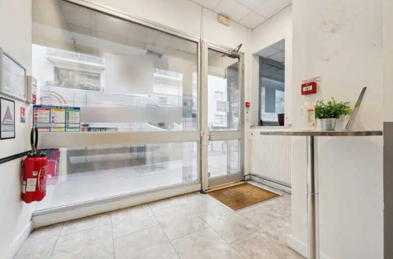 8 Rue Alain Chartier, Paris, PAR 75015 - Unit 1 -  - Interior Photo - Image 1 of 15