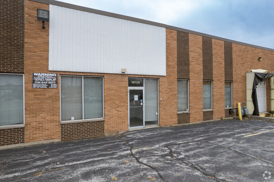 14825 Drexel Ave, Dolton, IL for lease - Building Photo - Image 3 of 5