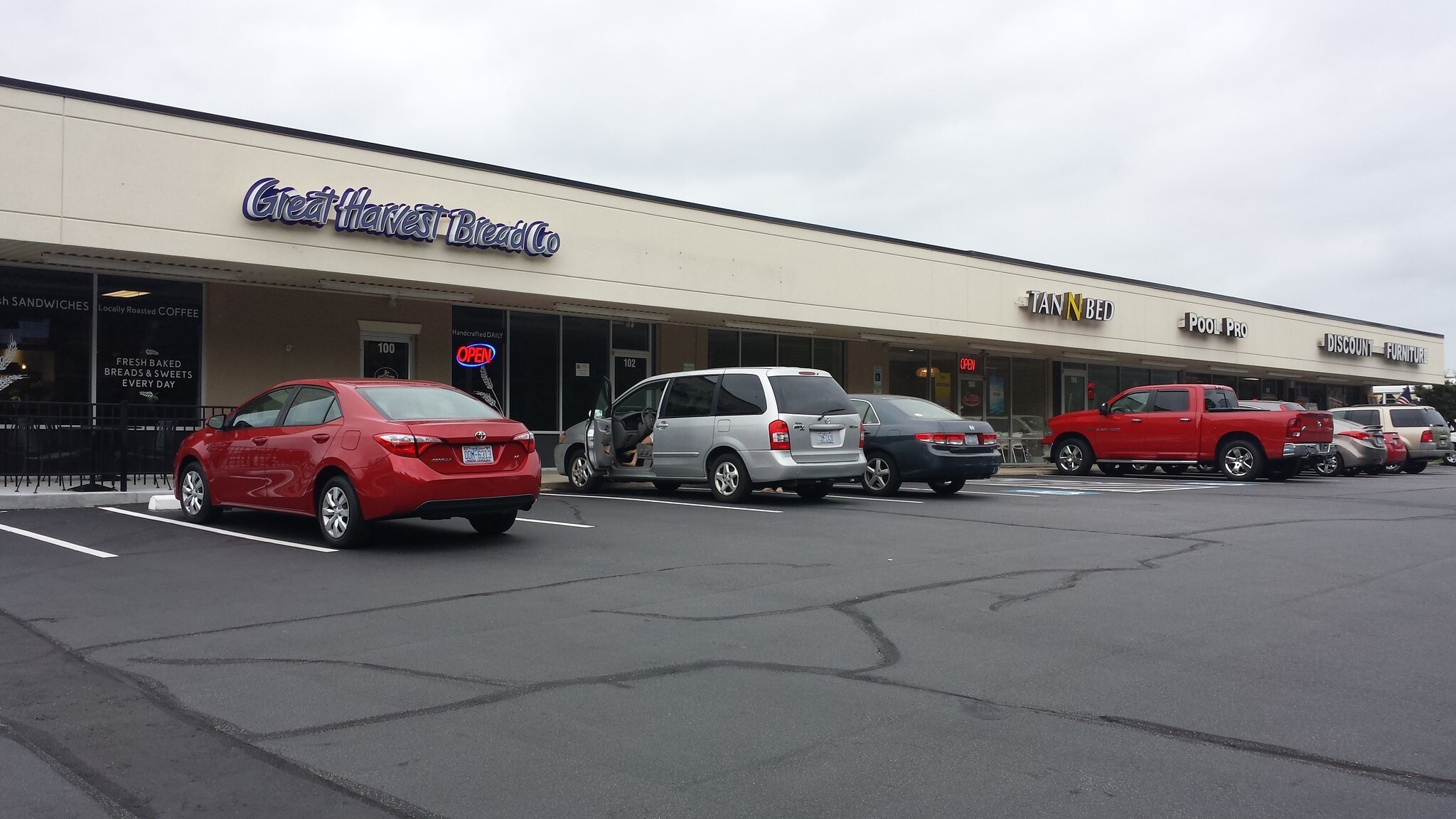 2803 Evans St, Greenville, NC 27834 TriGreenco