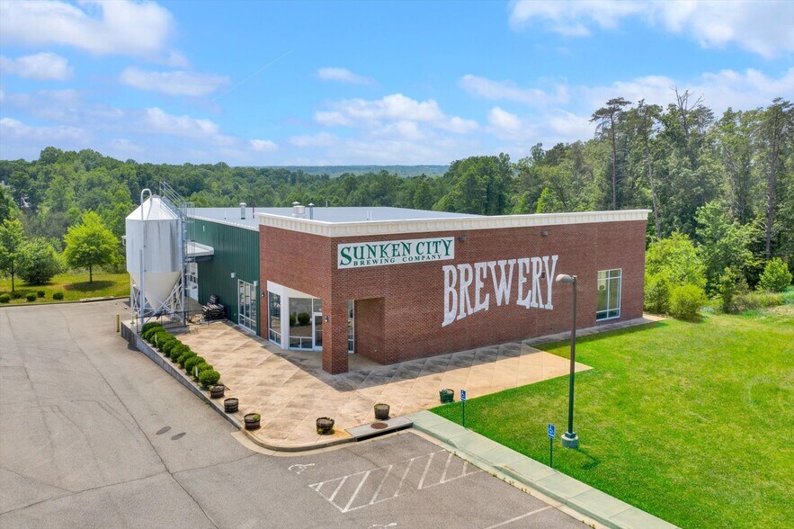 40 Brewery Dr, Hardy, VA for sale - Primary Photo - Image 1 of 1