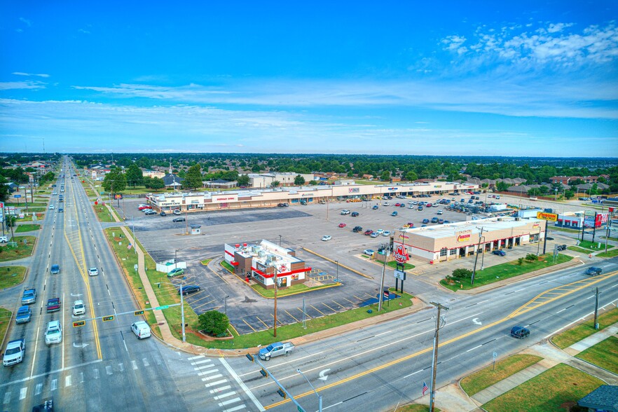 101-361 N Mustang Rd, Mustang, OK for sale - Building Photo - Image 2 of 15