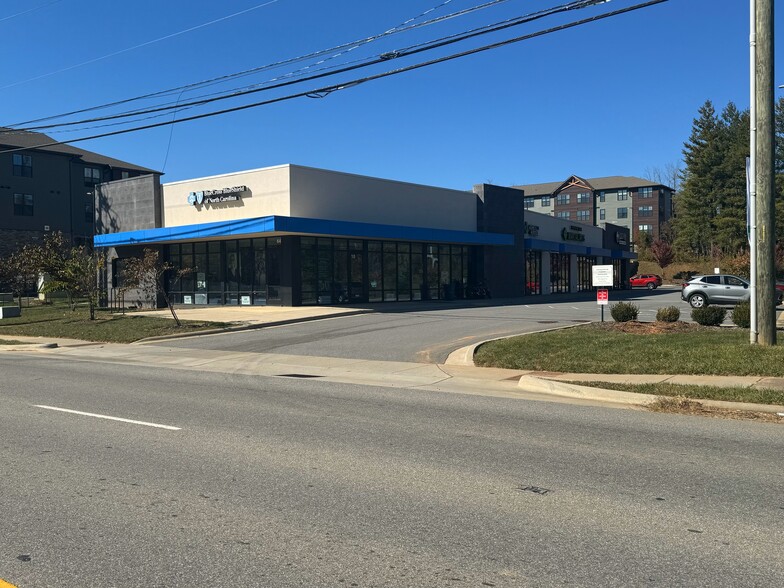 64 Long Shoals Rd, Arden, NC for lease - Building Photo - Image 1 of 7