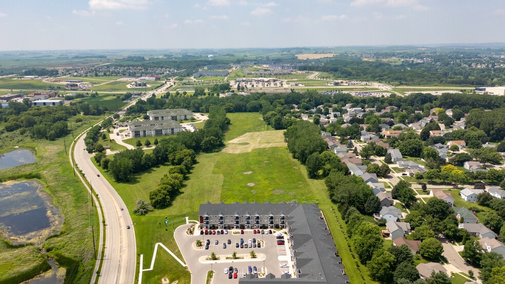 41st St NW, Rochester, MN for sale - Building Photo - Image 3 of 26