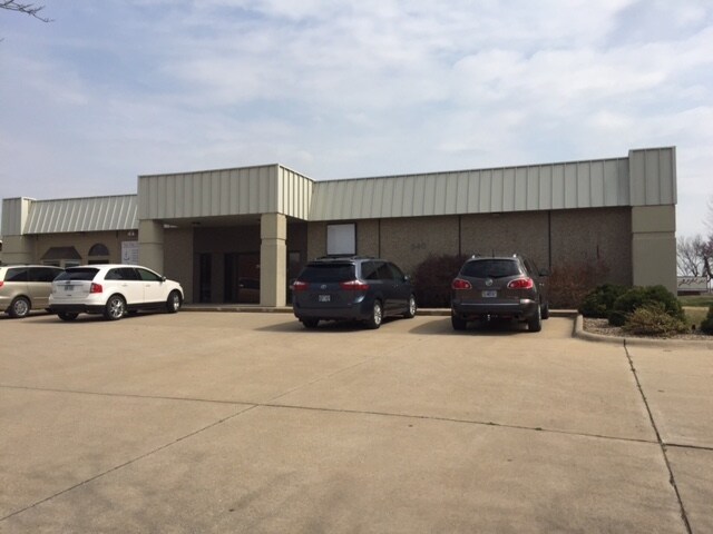 540 Fireside Ct, Lawrence, KS for sale Building Photo- Image 1 of 1
