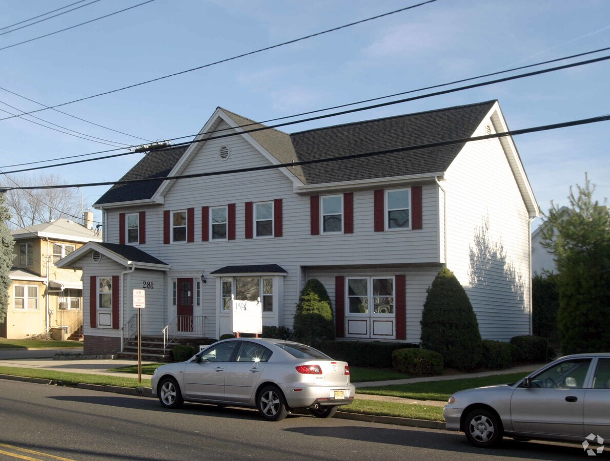 281 Main St, Woodbridge, NJ 07095 Property Record