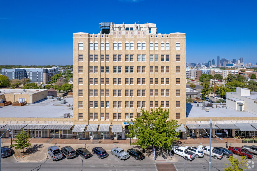 351 W Jefferson Blvd, Dallas, TX for lease - Building Photo - Image 3 of 17