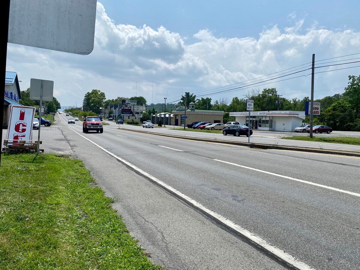 413 S Logan Blvd, Altoona, PA 16602 Office for Lease