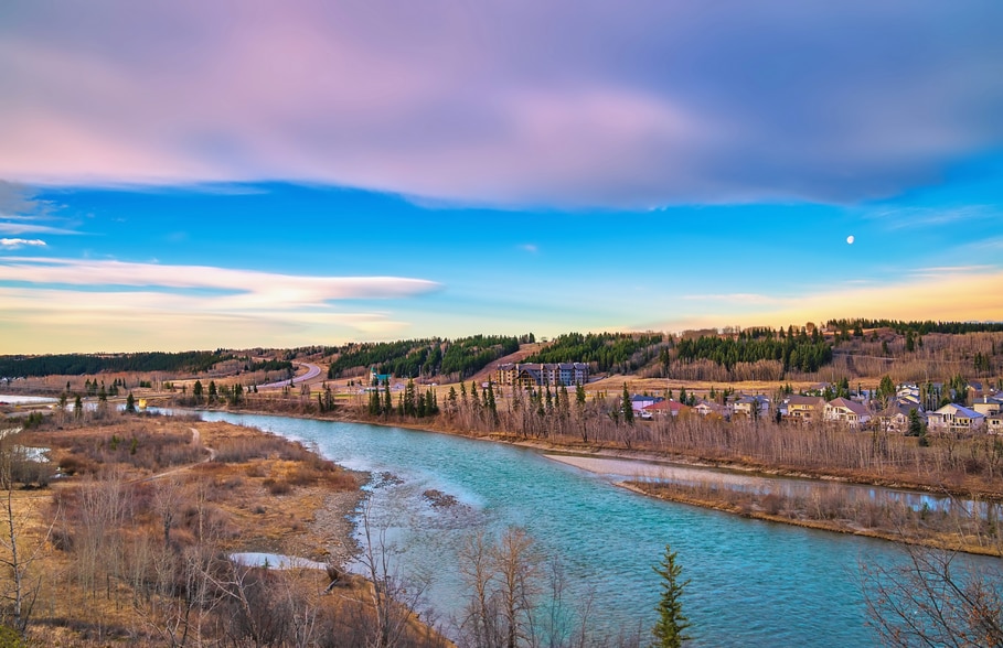 SE Corner Cowboy Trl & James Walker Trl, Cochrane, AB for lease - Building Photo - Image 3 of 9