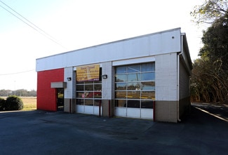 More details for 3717 Freedom Dr, Charlotte, NC - Retail for Sale