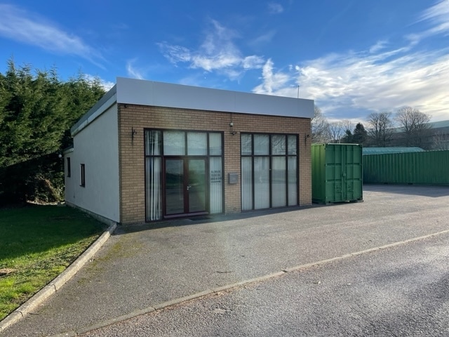 D Kemble Airfield Enterprise Park Est, Kemble for sale Primary Photo- Image 1 of 1