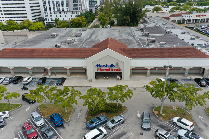 20301-20695 Biscayne Blvd, Aventura, FL for sale - Building Photo - Image 1 of 1