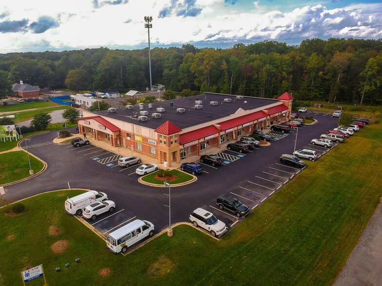 8030 Matthews Rd, Bryans Road, MD for lease - Building Photo - Image 1 of 6