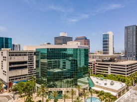 Museum Plaza on Las Olas - Parking Garage
