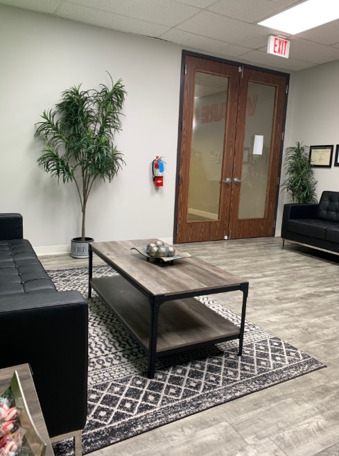 1112 E Copeland Rd, Arlington, TX for lease Interior Photo- Image 1 of 6