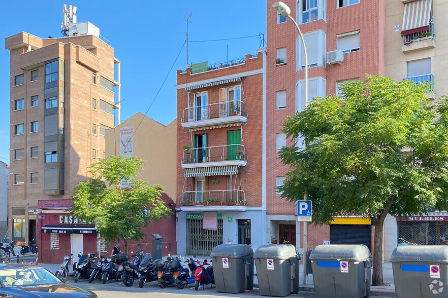 Calle Marqués de Viana, 40, Madrid, Madrid for sale - Building Photo - Image 2 of 2