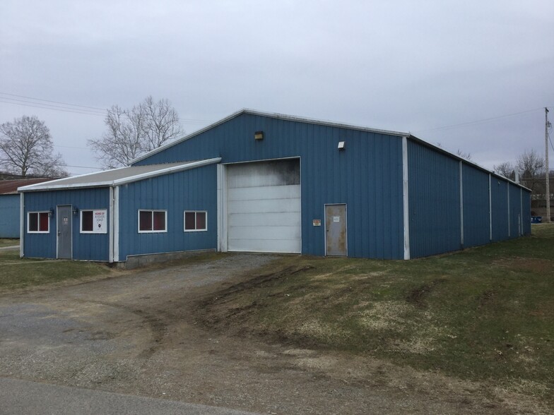 80 Canal St, Sharpsville, PA for sale - Building Photo - Image 1 of 1