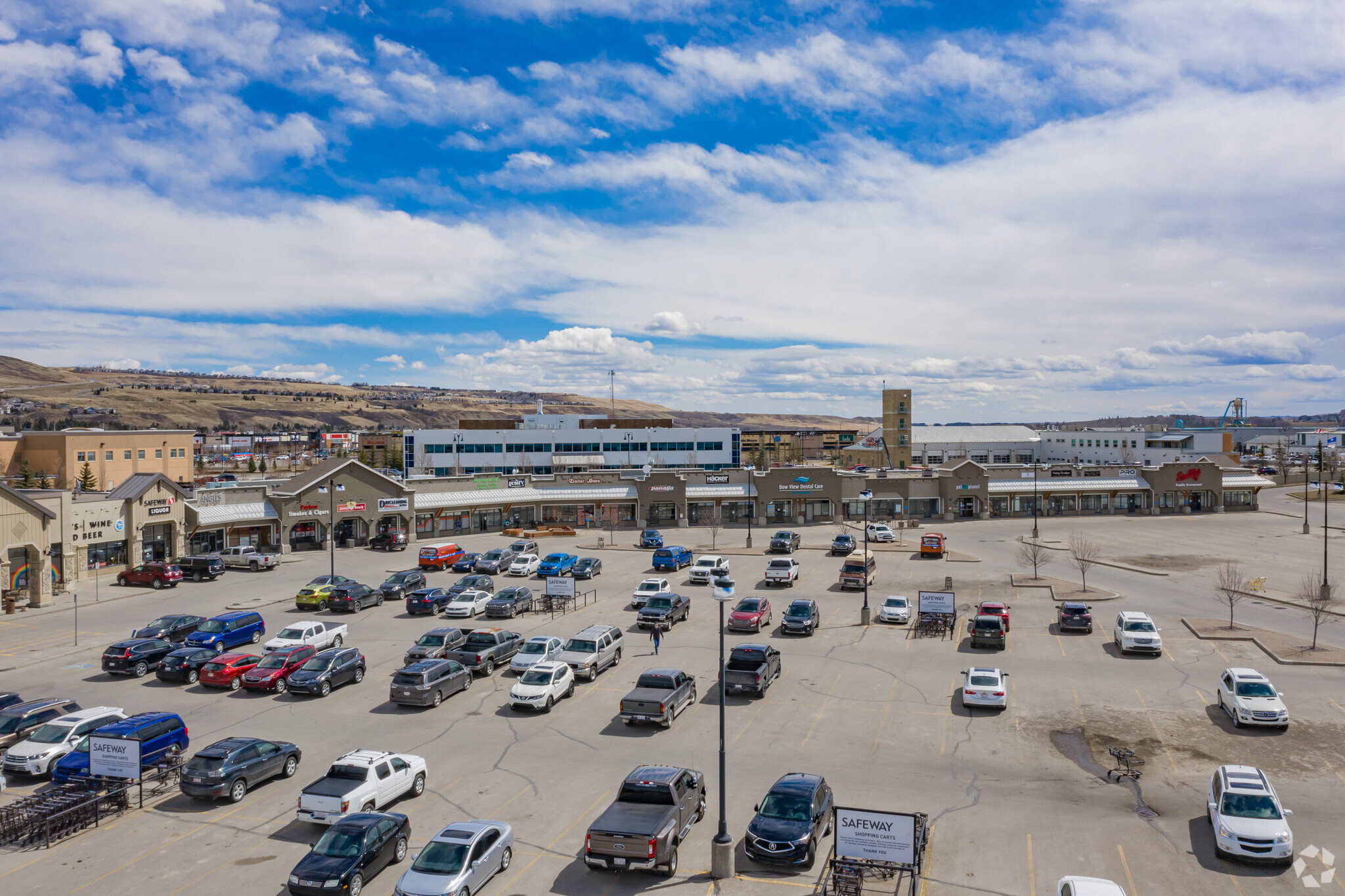 312 5th Ave W, Cochrane, AB for lease Building Photo- Image 1 of 4