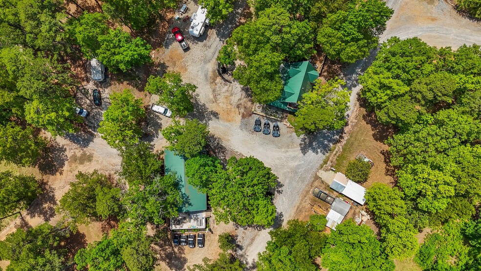 10 Mint Ridge Rd, Eureka Springs, AR for sale - Building Photo - Image 1 of 39