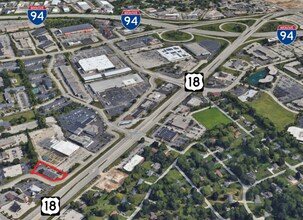 2212 E Moreland Blvd, Waukesha, WI - AERIAL  map view