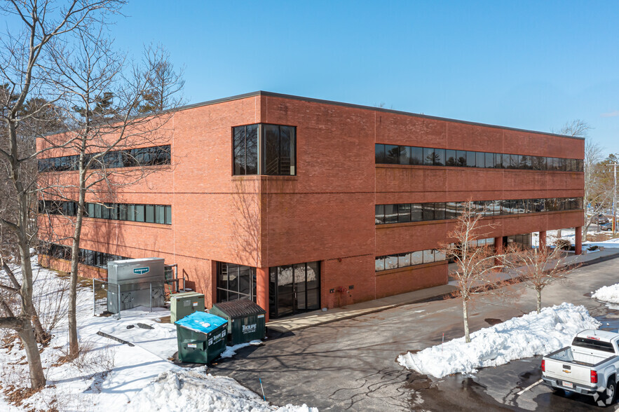 1001 Hingham St, Rockland, MA for lease - Building Photo - Image 3 of 8