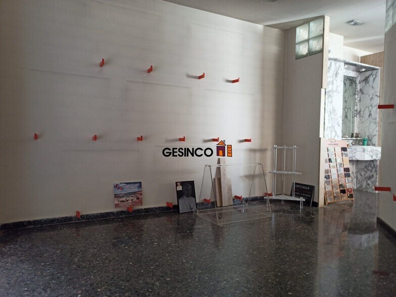 Retail in Ontinyent for sale - Building Photo - Image 3 of 12