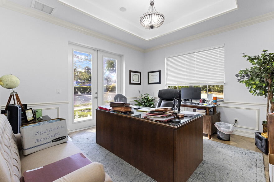 1001 N US Highway 1, Fort Pierce, FL for sale - Interior Photo - Image 3 of 16