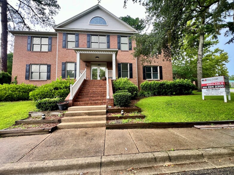 2833 Remington Green Cir, Tallahassee, FL for lease - Building Photo - Image 1 of 13