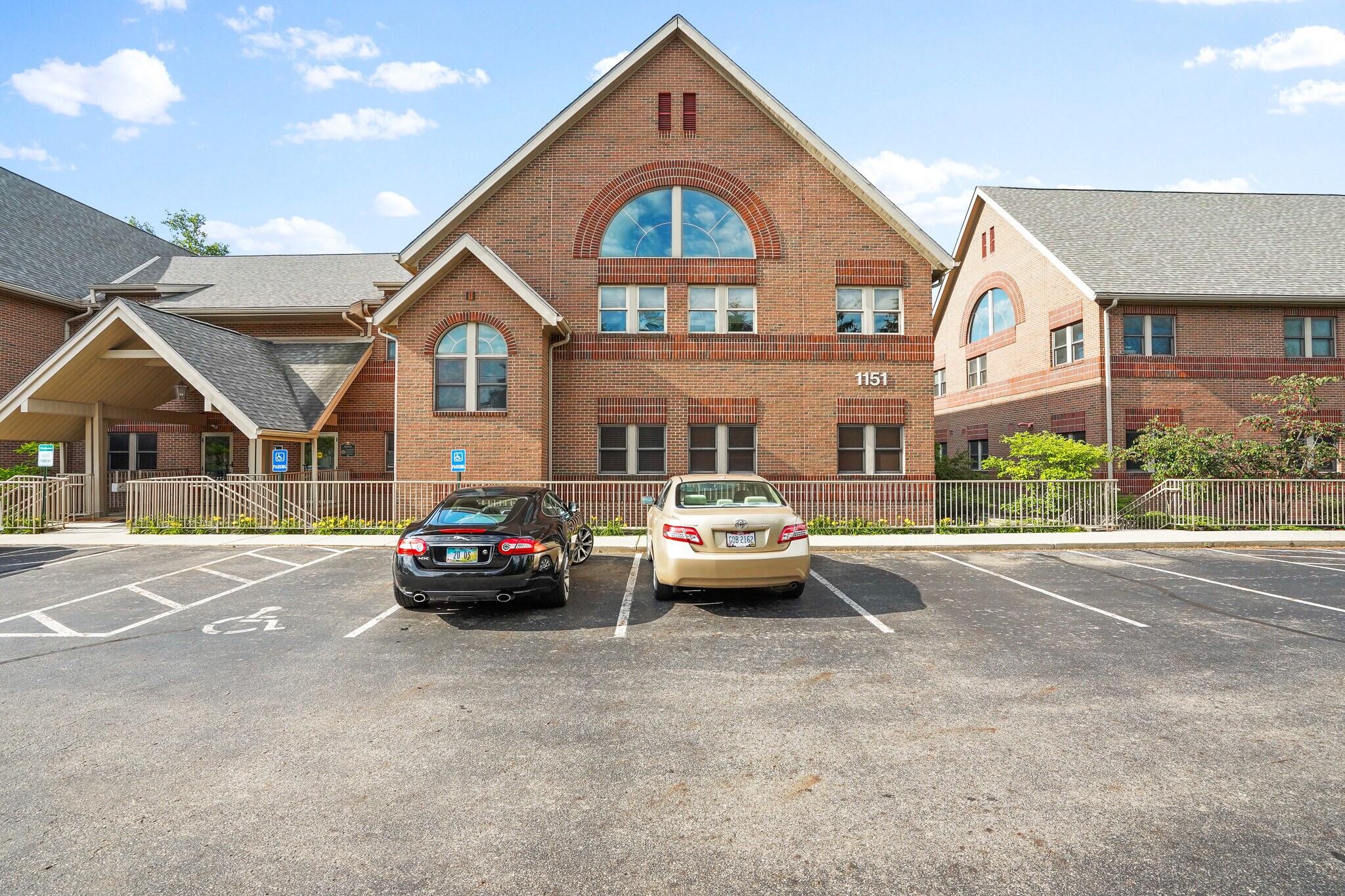 1151 Bethel Rd, Columbus, OH 43220 Office for Sale