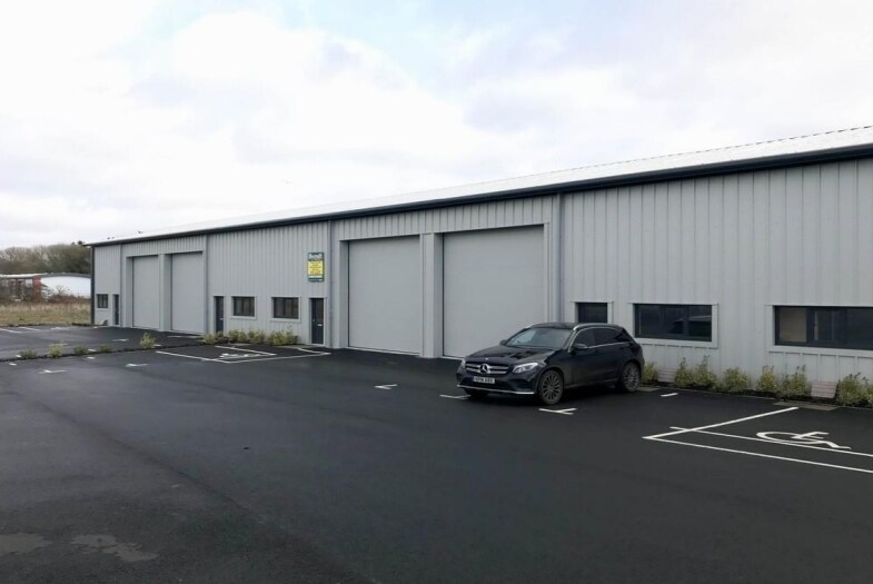 Mobbs Way, Lowestoft for sale - Primary Photo - Image 1 of 1